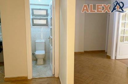 Office Space - Studio - 1 for rent in Sidi Gaber St. - Sidi Gaber - Hay Sharq - Alexandria