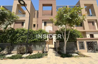 تاون هاوس - 3 غرف نوم - 4 حمامات للبيع في ديستريكت 5 - كمبوندات التجمع الخامس - التجمع الخامس - مدينة القاهرة الجديدة - القاهرة