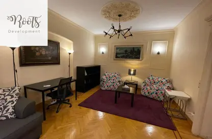 شقة - 3 غرف نوم - 2 حمامات للبيع في شارع المساحه - الدقي - الجيزة