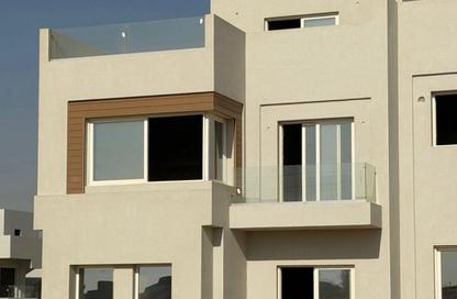Townhouse - 3 Bedrooms - 3 Bathrooms for sale in V Levels - Sheikh Zayed Compounds - Sheikh Zayed City - Giza Townhouse - 3 Bedrooms - 3 Bathrooms for sale in V Levels - Sheikh Zayed Compounds - Sheikh Zayed City - Giza