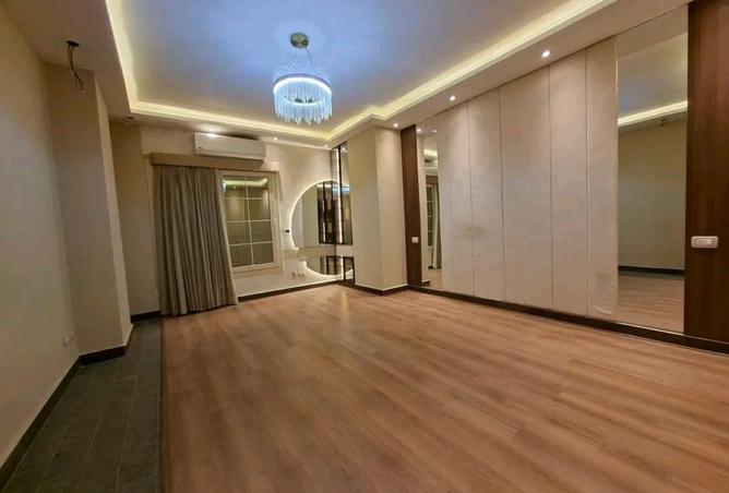 70364272 - صورة العقار 3