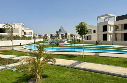 Townhouse - 4 Bedrooms - 3 Bathrooms for sale in Lake West - Sheikh Zayed Compounds - Sheikh Zayed City - Giza