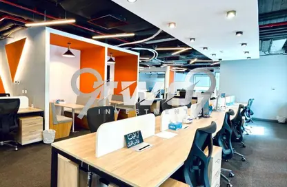 Office Space - 5 Bedrooms - 2 Bathrooms for rent in Concord Plaza - South Investors Area - New Cairo City - Cairo