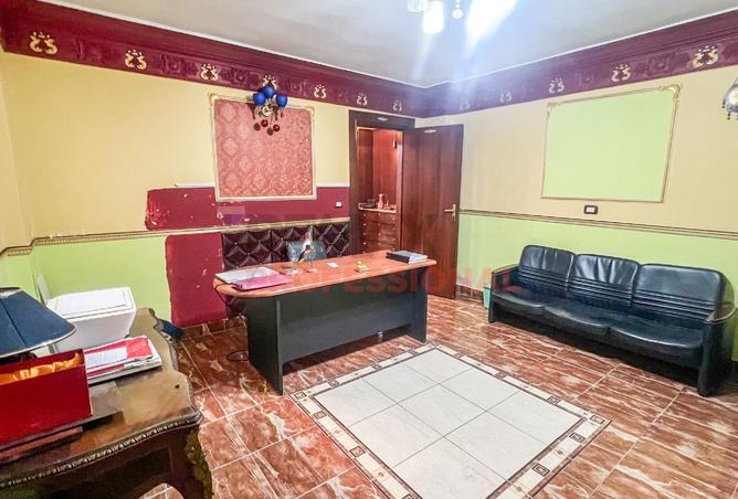 101787342 - Property Image 2