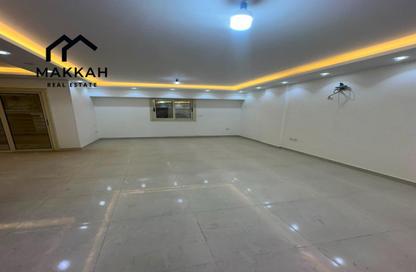 Apartment - 3 Bedrooms - 3 Bathrooms for rent in Salah Salem St. - Roxy - Heliopolis - Masr El Gedida - Cairo