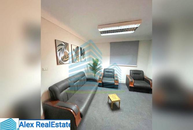 8684450 - Property Image 2