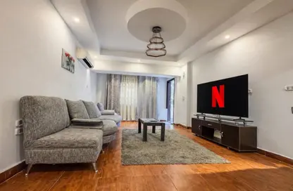 Apartment - 2 Bedrooms - 1 Bathroom for rent in Street 221 - Degla - Hay El Maadi - Cairo