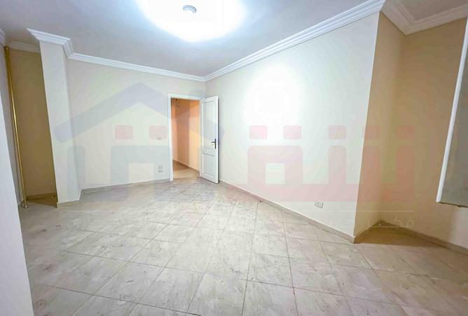102900668 - Property Image 3