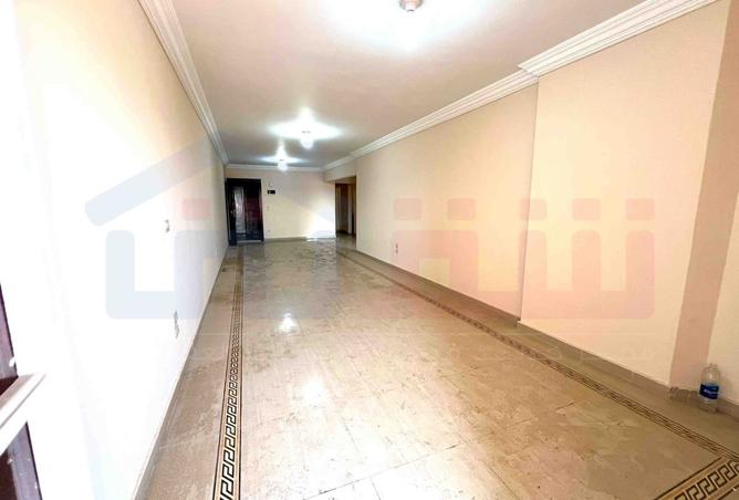 102900668 - Property Image 2