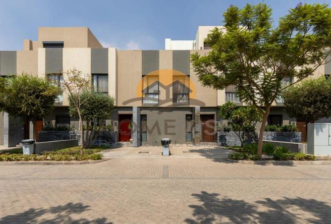 74049505 - Property Image 2