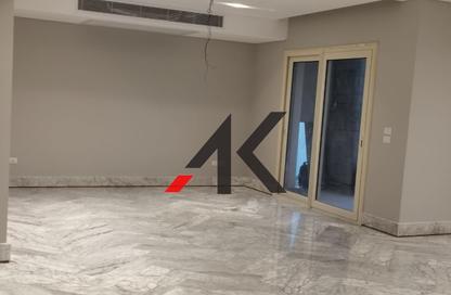 فيلا - 4 غرف نوم - 4 حمامات للايجار في كايرو فيستيفال سيتى - المستثمرين الشمالية - مدينة القاهرة الجديدة - القاهرة