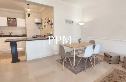 شقة - 2 غرف نوم - 2 حمامات للايجار في ماونتن فيو اكزاكتف - حى الاندلس - مدينة القاهرة الجديدة - القاهرة