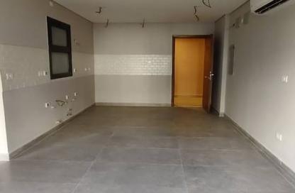 شقة - 2 - 3 للبيع في فيلدج ويست - كمبوندات الشيخ زايد - الشيخ زايد - الجيزة
