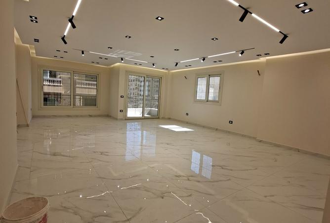 92410899 - الصورة الرئيسية للعقار