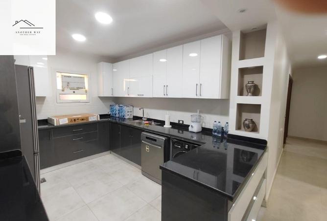 8574910 - Property Image 3