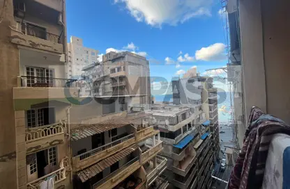 شقة - 3 غرف نوم - 1 حمام للبيع في شارع صلاح الدين جلال - العصافرة قبلي - العصافرة - حي ثان المنتزة - الاسكندرية