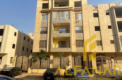 Apartment - 2 Bedrooms - 1 Bathroom for sale in The 3rd Settlement - New Cairo City - Cairo