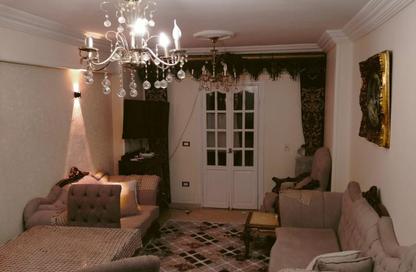 Apartment - 2 Bedrooms - 1 Bathroom for rent in Al Mosheer Ahmed Ismail St. - Sidi Gaber - Hay Sharq - Alexandria