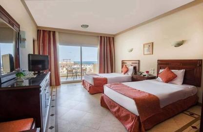 Chalet - 1 Bedroom - 1 Bathroom for sale in Ramla - Ras Al Hekma - North Coast