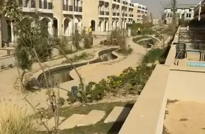 Townhouse - 3 Bedrooms - 4 Bathrooms for sale in La Vista City - New Capital Compounds - New Capital City - Cairo