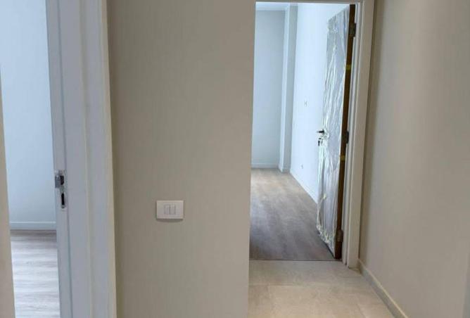 72715109 - Property Image 2
