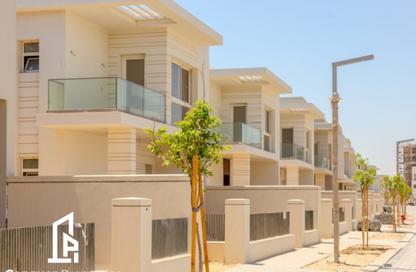 Villa - 3 Bedrooms - 3 Bathrooms for sale in Grand Residences - Cairo Gate - Sheikh Zayed Compounds - Sheikh Zayed City - Giza Villa - 3 Bedrooms - 3 Bathrooms for sale in Grand Residences - Cairo Gate - Sheikh Zayed Compounds - Sheikh Zayed City - Giza