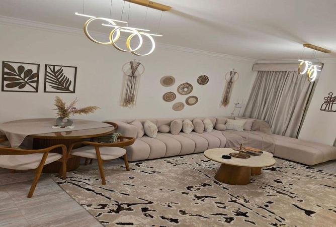 65911009 - Property Image 2