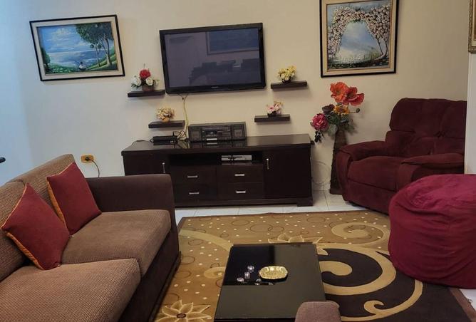 8612900 - Property Image 2