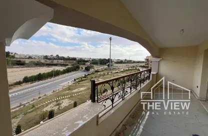 Apartment - 3 Bedrooms - 2 Bathrooms for sale in Al Khamayel city - Sheikh Zayed Compounds - Sheikh Zayed City - Giza