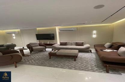 Apartment - 3 Bedrooms - 2 Bathrooms for rent in Sakaliya St. - 6th Zone - Nasr City - Cairo