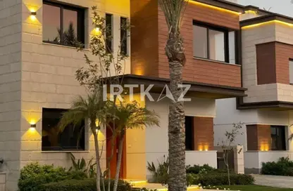 Townhouse - 4 Bedrooms - 5 Bathrooms for sale in Azzar 2 - 5th Settlement Compounds - The 5th Settlement - New Cairo City - Cairo