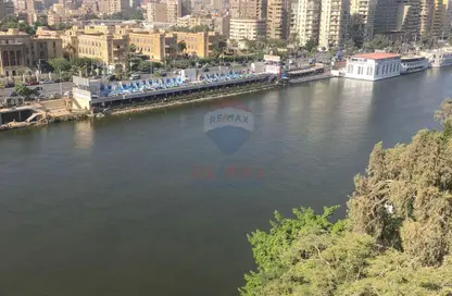 شقة - 2 غرف نوم - 2 حمامات للبيع في شارع الجبلايه - الزمالك - القاهرة