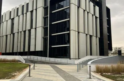 Office Space - 1 Bedroom - 2 Bathrooms for sale in Hyde Park - New Cairo City - Cairo