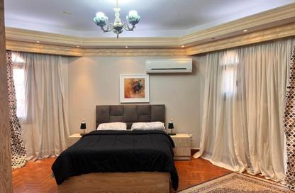 Villa - 5 Bedrooms - 6 Bathrooms for rent in 2nd District East - Shorouk City - Cairo