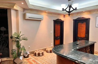 Villa - 5 Bedrooms - 6 Bathrooms for rent in 2nd District East - Shorouk City - Cairo