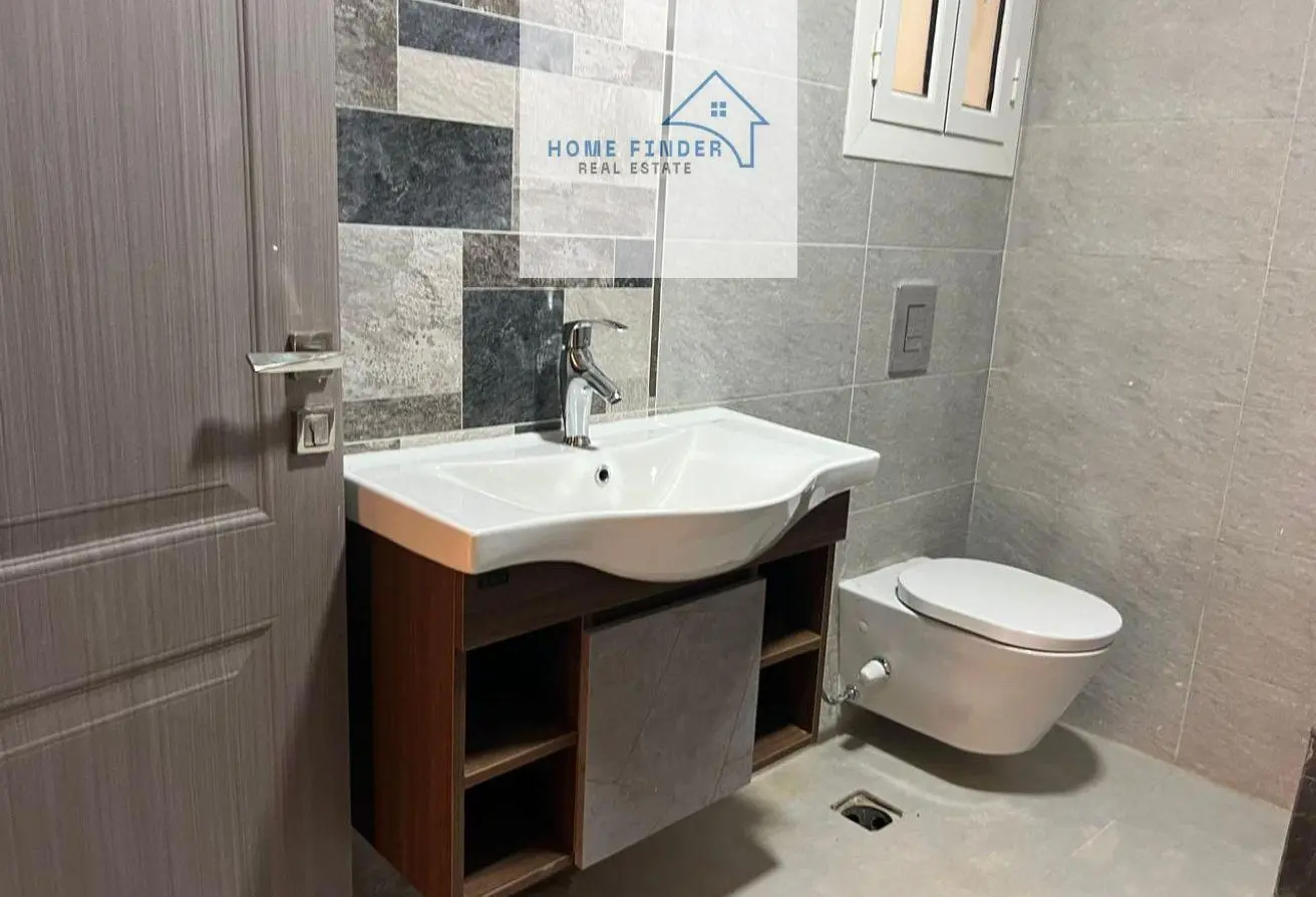 114611728 - Property Main Image