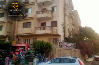 Apartment - 3 Bedrooms - 1 Bathroom for sale in 1st District - 6 October City - Giza Apartment - 3 Bedrooms - 1 Bathroom for sale in 1st District - 6 October City - Giza