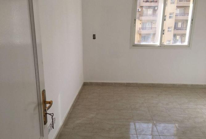 67218037 - صورة العقار 2