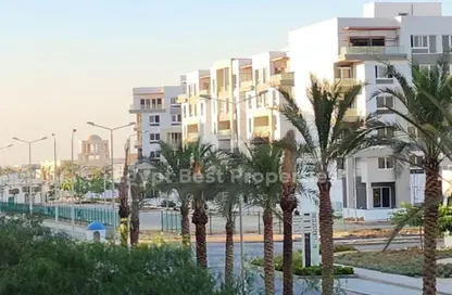 Apartment - 1 Bedroom - 2 Bathrooms for sale in Hyde Park - New Cairo City - Cairo