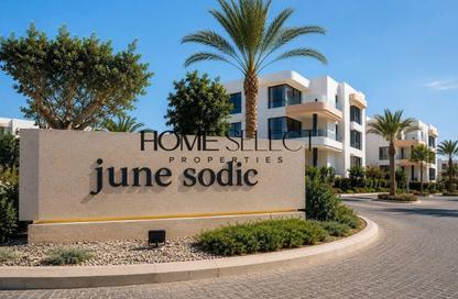 Chalet - 3 Bedrooms - 3 Bathrooms for sale in June - Ras Al Hekma - North Coast