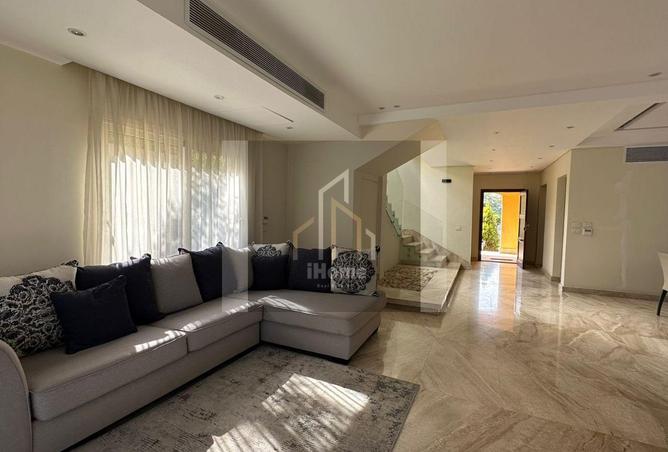 77056684 - Property Image 2