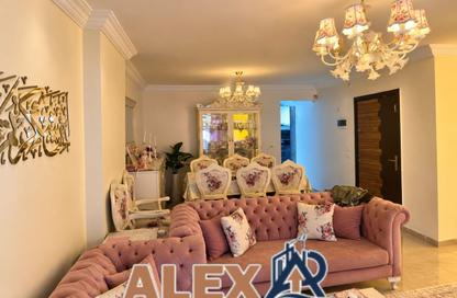 Apartment - 2 - 1 for sale in Sidi Gaber St. - Sidi Gaber - Hay Sharq - Alexandria