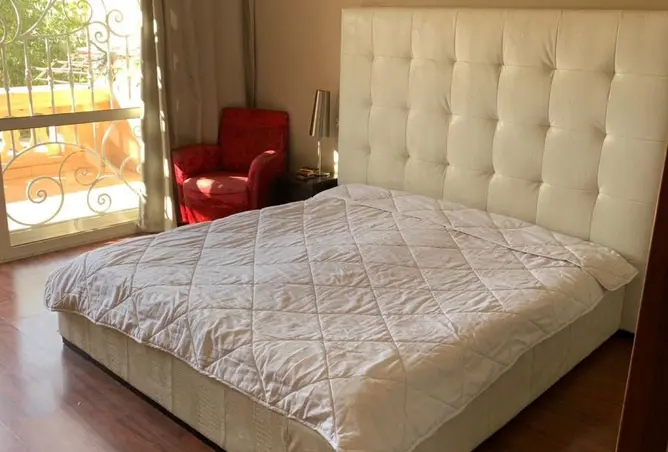 107968000 - Property Image 2
