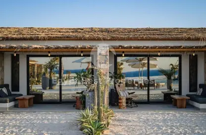 Villa - 3 Bedrooms - 4 Bathrooms for sale in Ramla Lakeside - Qesm Ad Dabaah - North Coast