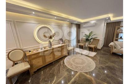iVilla - 3 Bedrooms - 4 Bathrooms for sale in Mountain View Hyde Park - 5th Settlement Compounds - The 5th Settlement - New Cairo City - Cairo
