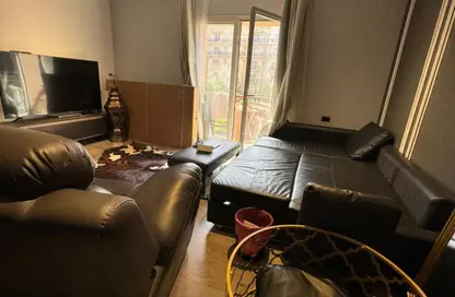 Apartment - Studio - 2 Bathrooms for rent in Garden Residence - Hyde Park - New Cairo City - Cairo