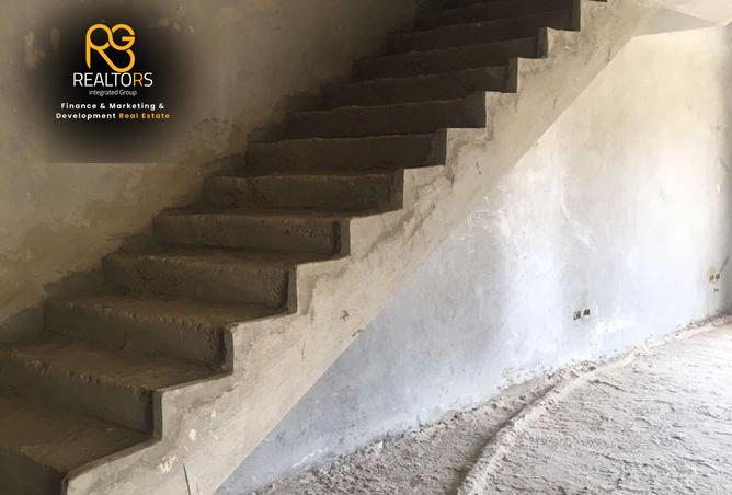 102913510 - Property Image 3