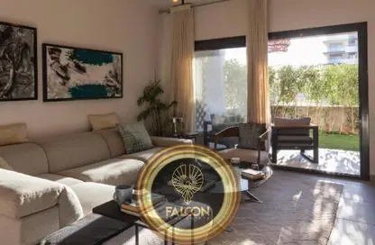 شقة - 2 غرف نوم - 2 حمامات للبيع في كمبوند البروج - كمبوندات الشروق - مدينة الشروق - القاهرة