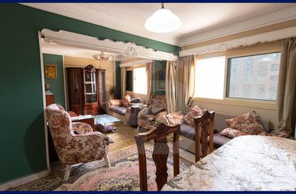 Apartment - 2 Bedrooms - 1 Bathroom for sale in Al Bostan St. - El Mandara - Hay Than El Montazah - Alexandria