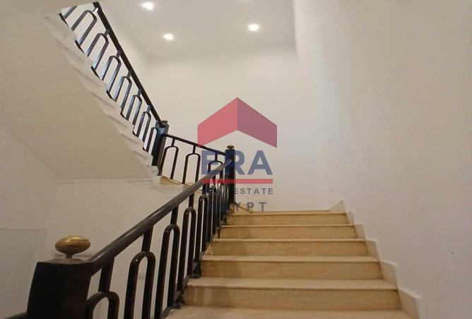 70632259 - Property Image 3